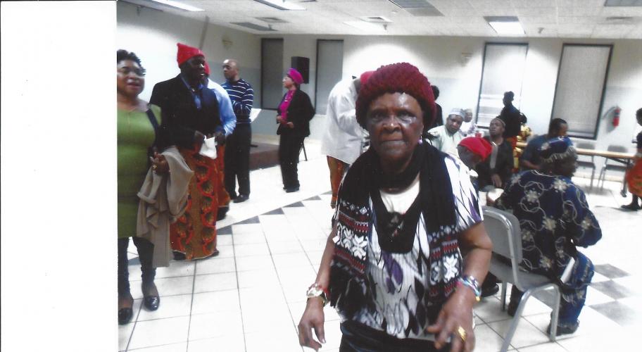 MAMI ELIZABETH A FONDU12