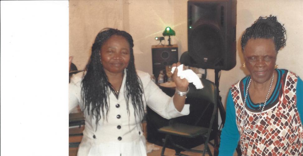 MAMI ELIZABETH A FONDU9